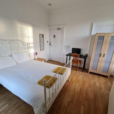 Edinburgh Travel Guest House Ngoại thất bức ảnh