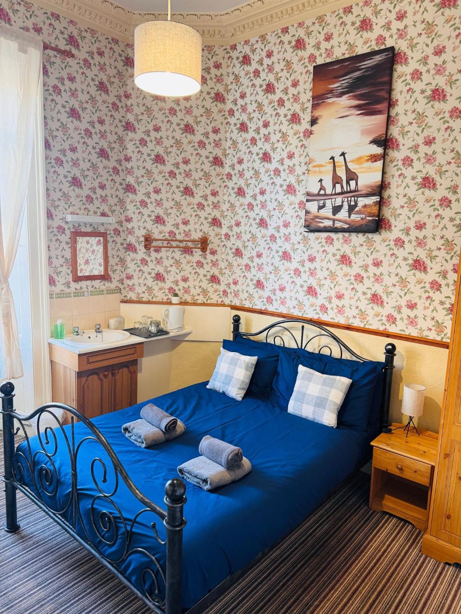 Edinburgh Travel Guest House Ngoại thất bức ảnh