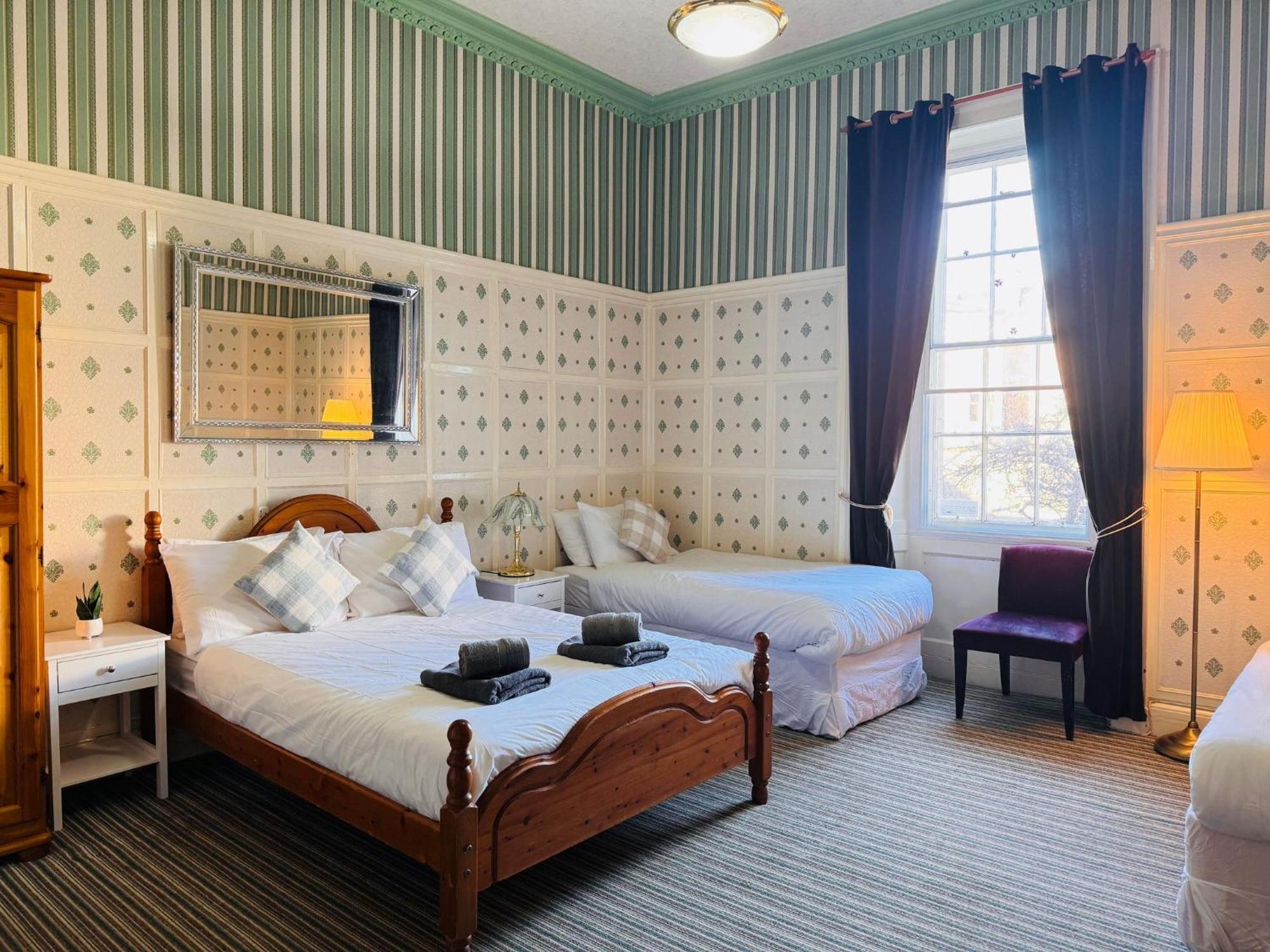 Edinburgh Travel Guest House Ngoại thất bức ảnh
