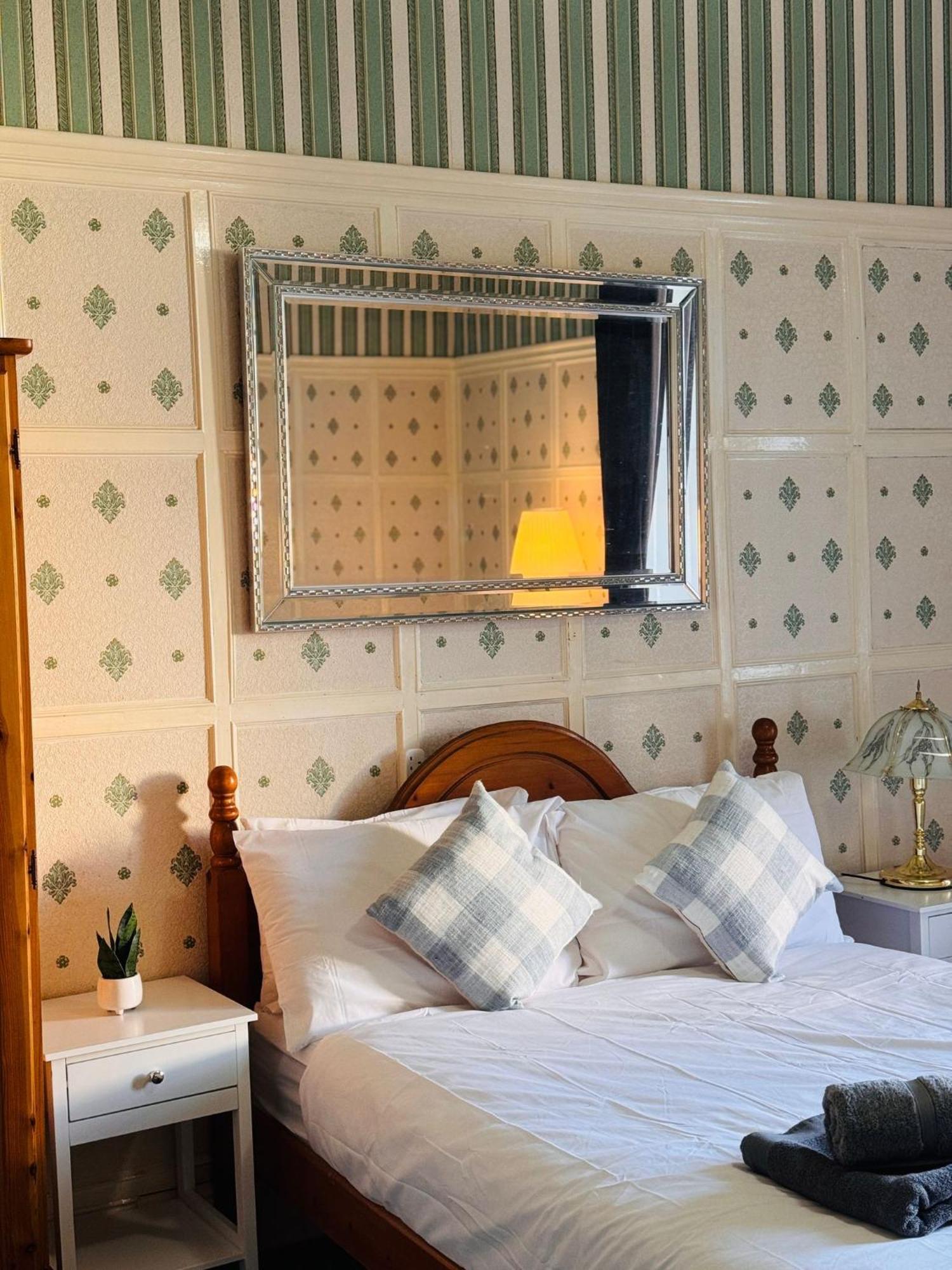 Edinburgh Travel Guest House Ngoại thất bức ảnh