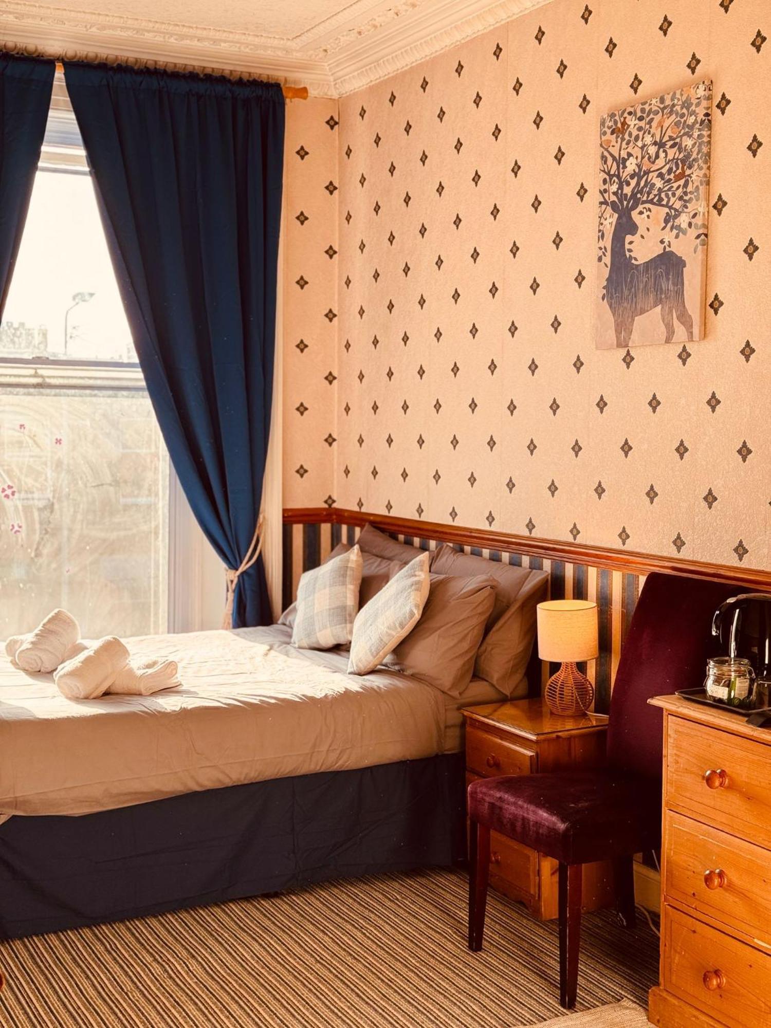 Edinburgh Travel Guest House Ngoại thất bức ảnh