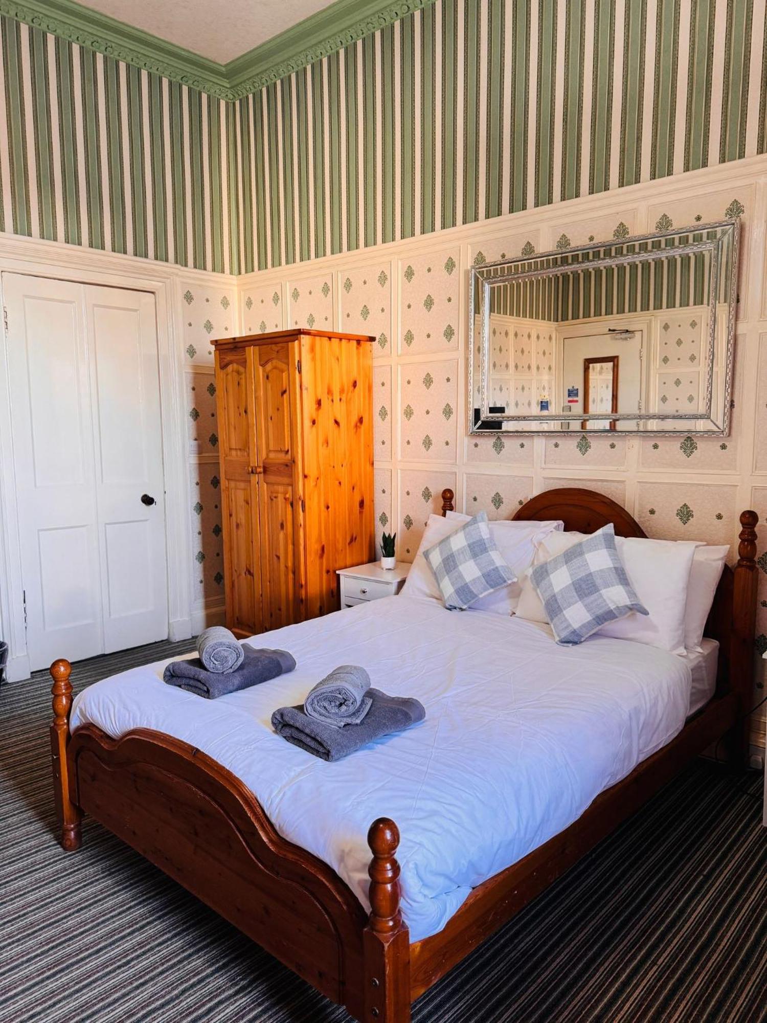 Edinburgh Travel Guest House Ngoại thất bức ảnh