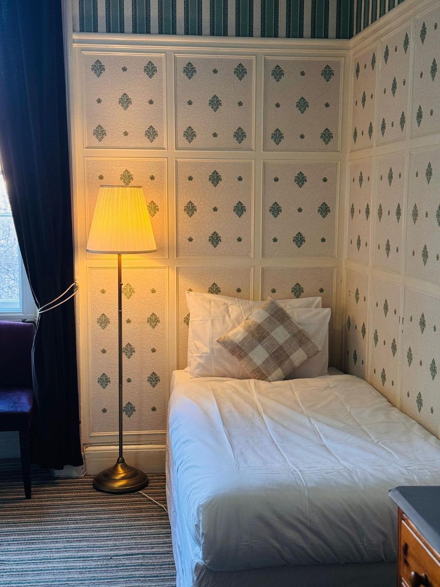 Edinburgh Travel Guest House Ngoại thất bức ảnh