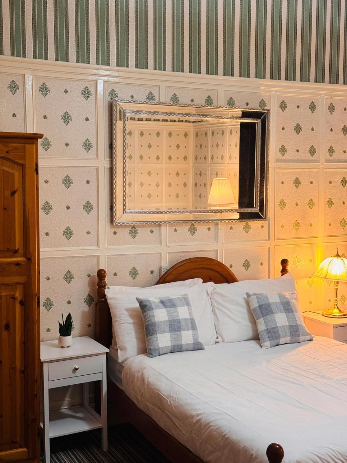 Edinburgh Travel Guest House Ngoại thất bức ảnh