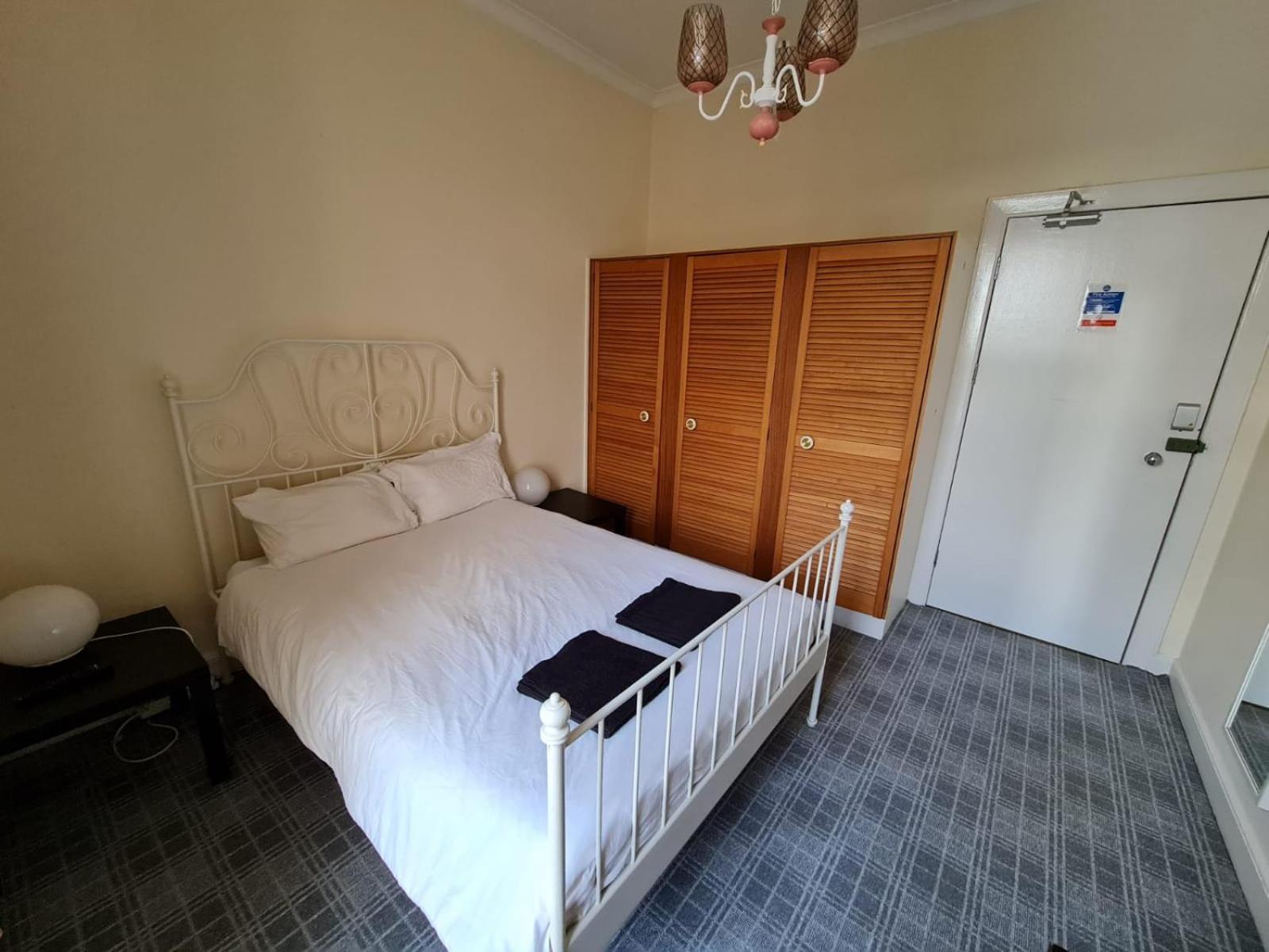 Edinburgh Travel Guest House Ngoại thất bức ảnh