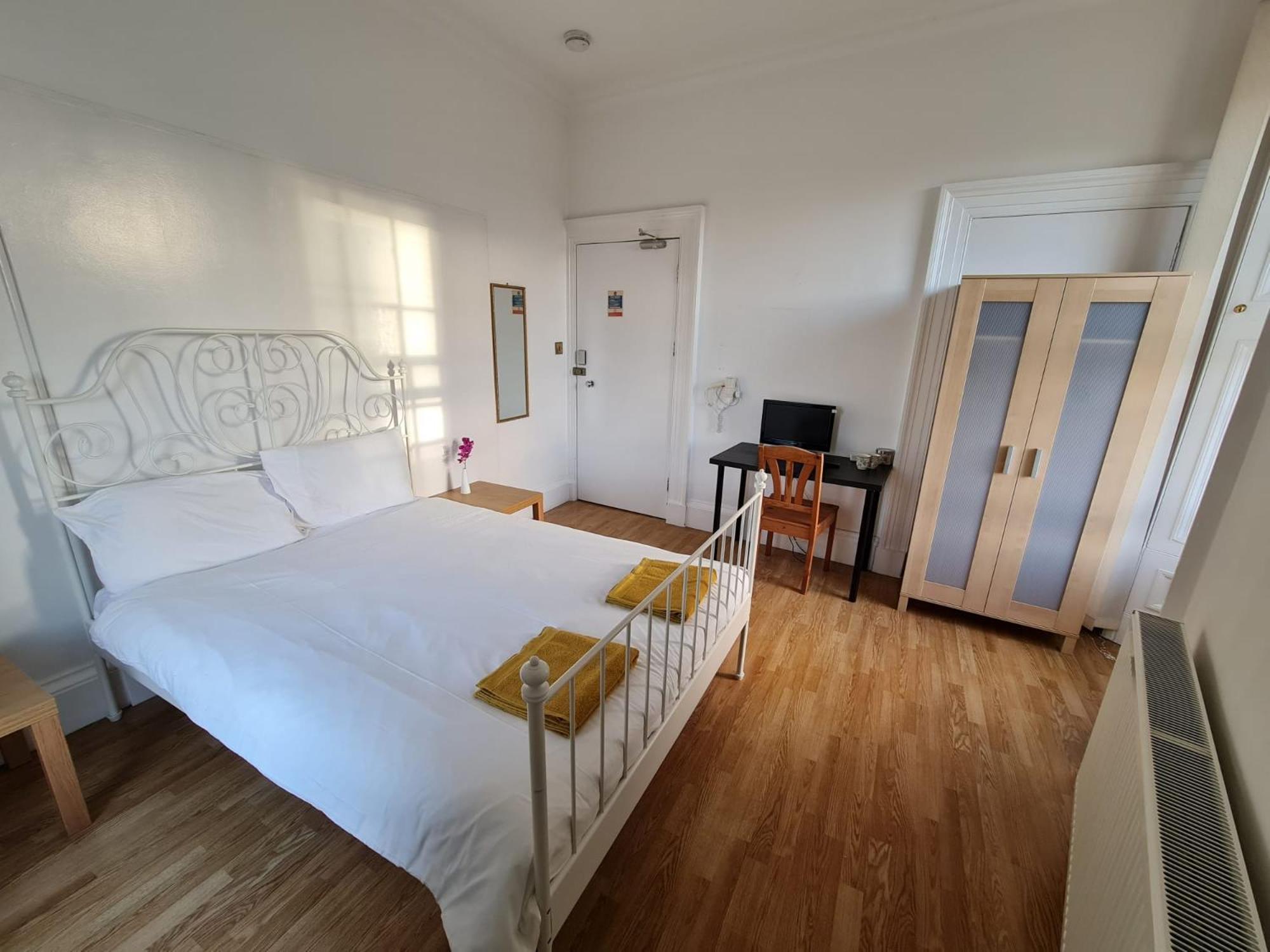 Edinburgh Travel Guest House Ngoại thất bức ảnh